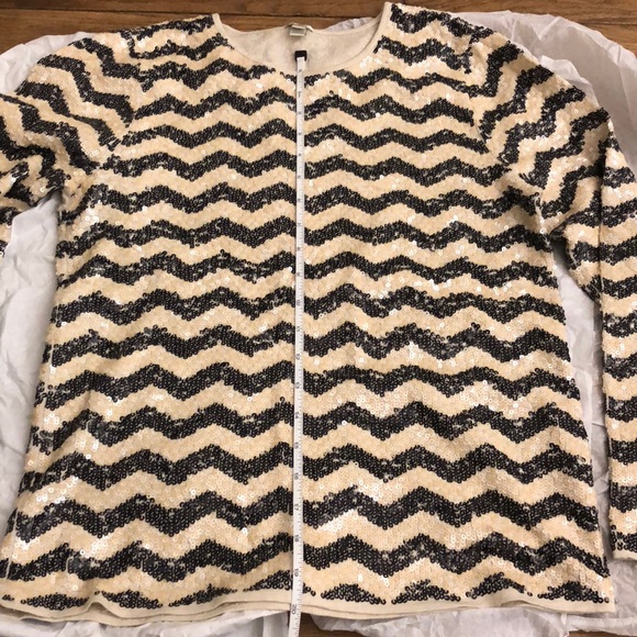 ✨SALE Chevron sequined JCrew top - Picture 5 of 8